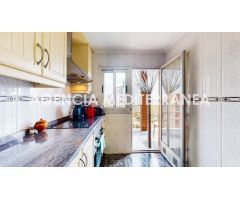 Piso en venta en Valencia , Av Burjassot