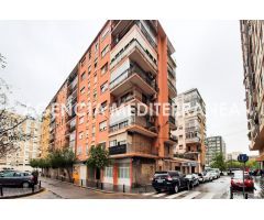 Apartamento en Venta en Valencia de las Torres, Valencia