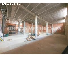 Local en Venta en Jávea: Oportunidad Única de Inversión