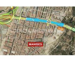 Local comercial en venta, en Manises.