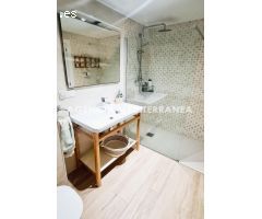 Apartamento en primera linea de playa en el Mareny Blau