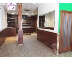 Se vende o alquiler con opcion compra local