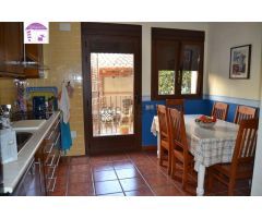 VALAZANCA VENDE CHALET EN PANTOJA