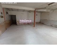 ***VALAZANCA ALQUILA LOCAL COMERCIAL EN PARLA CENTRO***