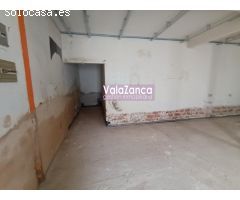 ***VALAZANCA ALQUILA LOCAL COMERCIAL EN PARLA CENTRO***