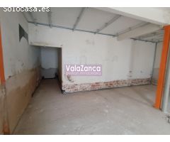 ***VALAZANCA ALQUILA LOCAL COMERCIAL EN PARLA CENTRO***