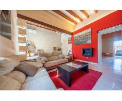 Tu nuevo hogar en Felanitx: espacio, alma y vistas a la montaña
