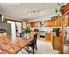 CHALET ADOSADO EN SON FERRIOL