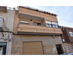 Negocio + vivienda + Atico barbacoa con gran terrazaza