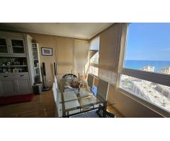Se vende Piso con Preciosas Vistas al Mar