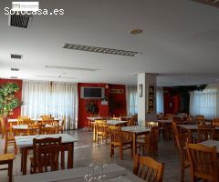 HOSTAL -  RESTAURANTE Y VIVIENDA PROXIMA A LA ROBLA