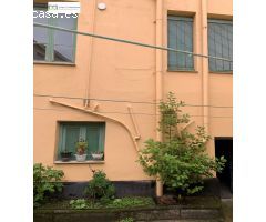 CASA PARA REFORMAR CON 2 PISOS Y PATIO EN EL EJIDO