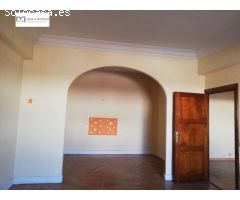 AL LADO DE STO DOMINGO PISO PARA REFORMAR DE 225M