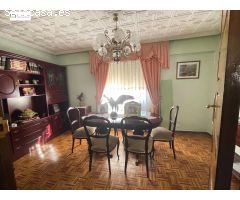 CASA CON PATIO Y NAVE