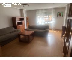 APARTAMENTO CON ASCENSOR Y GARAJE