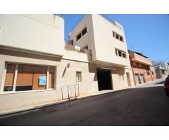 VIVIENDA CON GARAJE Y LOCAL