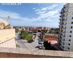 Atico en el centro con vistas al mar y en zona tranquila.