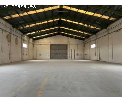 NAVE INDUSTRIAL EN SOLLANA