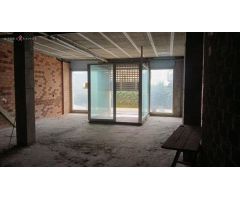 SE ALQUILA LOCAL COMERCIAL EN OBRA EN BERTAMIRANS, AMES