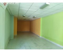SE ALQUILA LOCAL COMERCIAL EN RÚA PELAMIOS, SANTIAGO DE COMPOSTELA