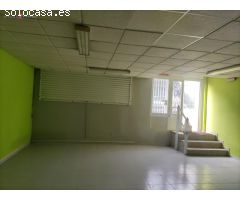 SE ALQUILA LOCAL COMERCIAL EN RÚA PELAMIOS, SANTIAGO DE COMPOSTELA