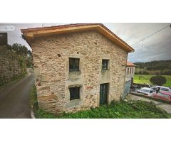 Venta de casa de piedra en Gomesende