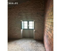 Venta de casa de piedra en Gomesende