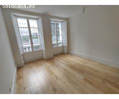 Venta de piso en A Coruña, Maestro Clavé