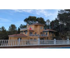 Chalet en Venta en Tortosa, Tarragona