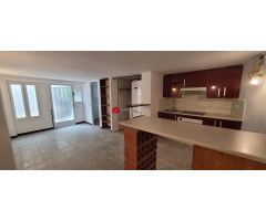 Estudio-Taller de unos 50 m2 con muchas posibilidades.