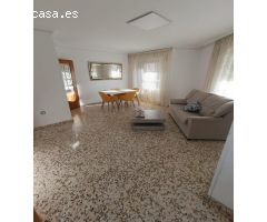 SE VENDE PISO ZONA FERIA