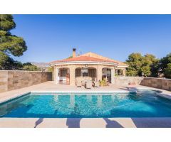 ¡¡CHALET EXCLUSIVO EN CREVILLENTE EN ZONA SAN ANTONIO DE LA FLORIDA AHORA ES TU MOMENTO!!
