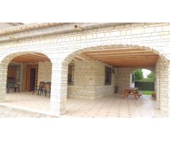MAGNIFICO CHALET EN VALVERDE