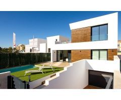 Nuevas villas independientes El Campello a tan solo 600m de la playa.