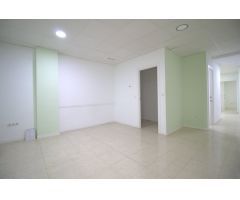Se alquila entresuelo comercial