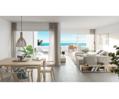 Apartamento en Villajoyosa a 150 m. de playas, con vistas al mar