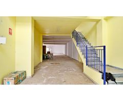 Magnifico Local Comercial de dos plantas en venta  !!oportunidad única!!
