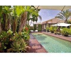 Paradisiaco Chalet en urbanizacion, suelo urbano en Elche!