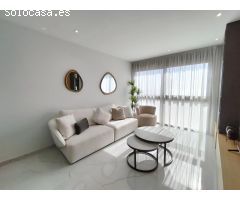 Apartamento con vistas al mar 500 m de la playa