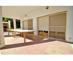 Chalet en Venta en La Marina, Alicante
