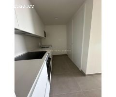 Exclusiva vivienda de obra nueva en alquiler a estrenar, con gran terraza, piscina y parking incluid