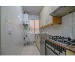 Piso a reformar y muchas posibilidades en pleno Sant Antoni.