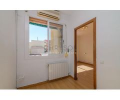 Piso a reformar y muchas posibilidades en pleno Sant Antoni.