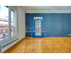 VIVIENDA EXCLUSIVA EN UNA ZONA PRIVILEGIADA, EL QUADRAT DOR.