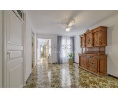 Piso alto en el casco antiguo de Barcelona.