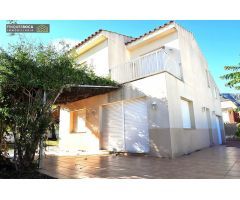 CHALET DE 5 HABITACIONES I 2 WC CON 586M2 DE PARCELA