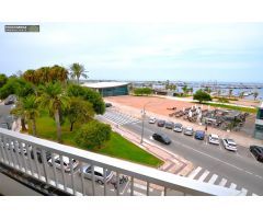 Exclusivo Piso en Primera Línea de Mar con Vistas Panorámicas
