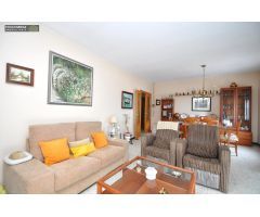 Exclusivo Piso en Primera Línea de Mar con Vistas Panorámicas