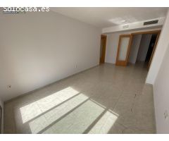 Piso de ·3 Dormitorios, 2 Baños, Cocina Independiente, Comedor, Terraza de 9 m2 y Orientacion Sur