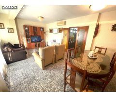 Casa de 3 Dormitorios, Baño Completo, Terraza, Silla Elevadora, Almacen y posibilidad de Piscina